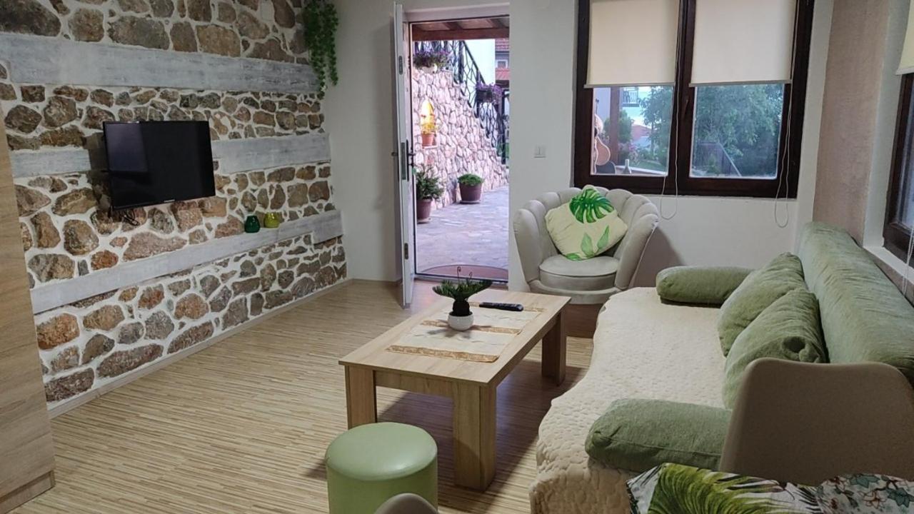 Guest House Stevovski Elshani 外观 照片